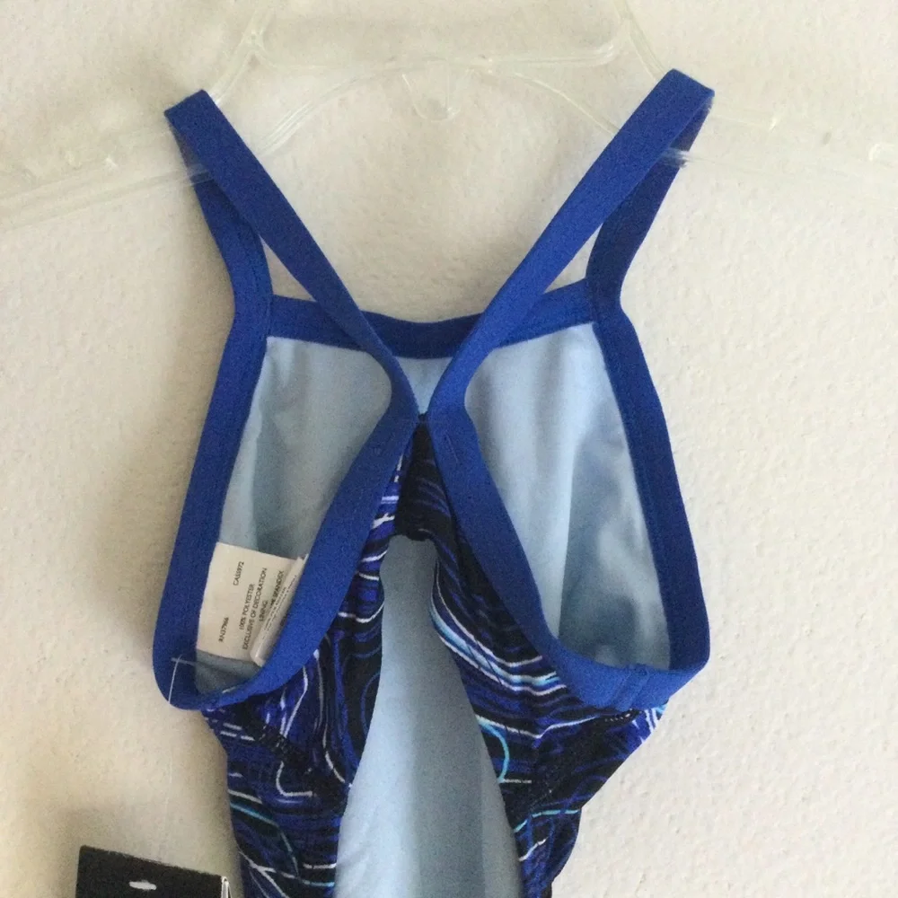 NIKE NWT Little Girls One Piece Racing Swimsuit Sz 5/20